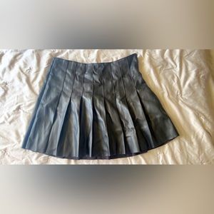 Hollister | Leather/Suede | Black | L/XL |